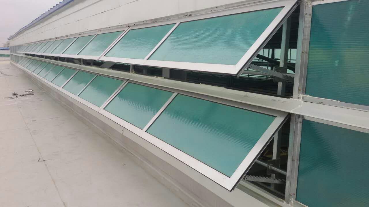 青岛四方机车动车厂房.jpg